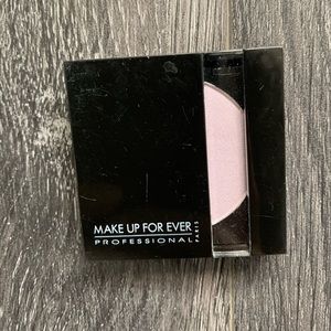 Brand New MAKE UP FOR EVER Eye shadow Lavender
